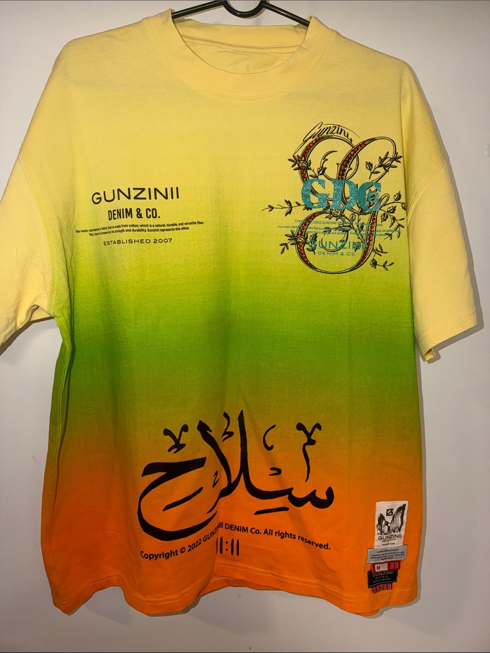 🎨🌼🎨 Gunzinii Yellow Green Orange Gradient Rhinestone Graphic Tee - M